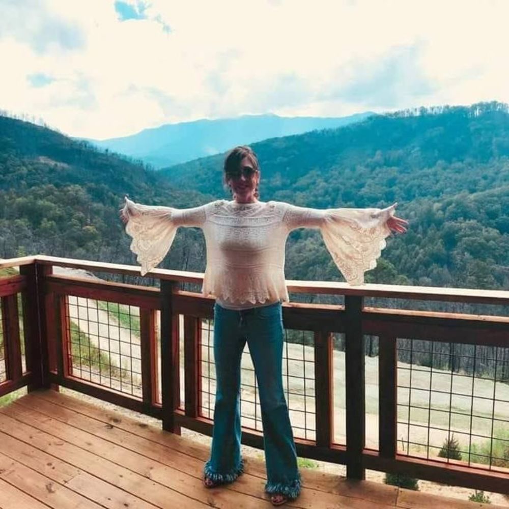 Meet your Posher, Andrea